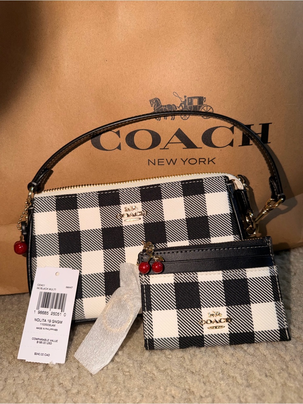 Coach Nolita 19 Gingham print with cherries and matching wallet - Picture 2 of 13